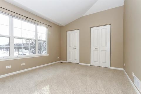 888 Forest Glen Ct, Bartlett, IL 60103 photo 24