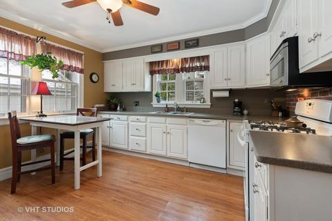 426 La Fox River Dr, Algonquin, IL 60102 photo 8