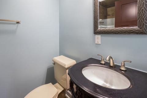 411 Singleton Pl, Joliet, IL 60436 photo 8