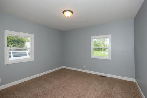 411 Singleton Pl, Joliet, IL 60436 photo 7
