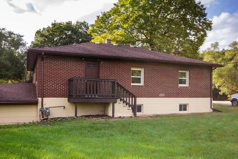 411 Singleton Pl, Joliet, IL 60436 photo 13