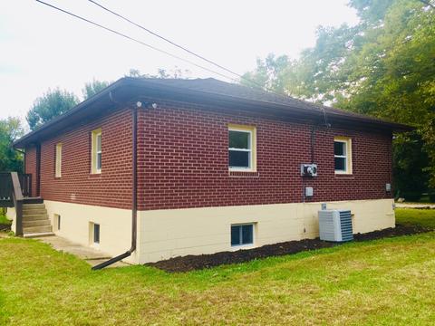 411 Singleton Pl, Joliet, IL 60436 photo 14