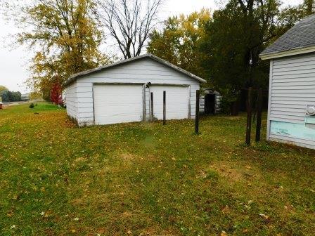 202 E Maple St, Chatsworth, IL 60921 photo 4