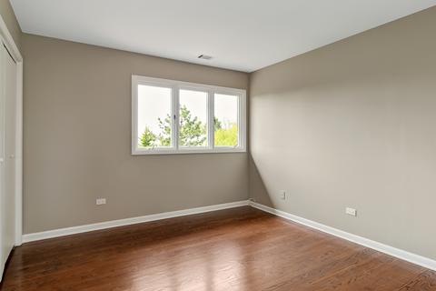 215 Rodgers Ct, Willowbrook, IL 60527 photo 24
