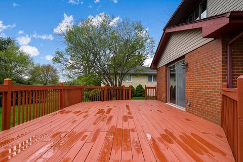 215 Rodgers Ct, Willowbrook, IL 60527 photo 33