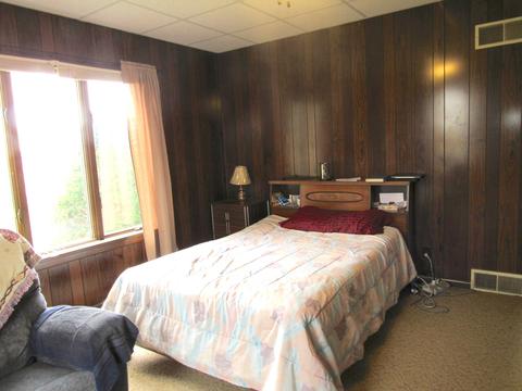 2281 E 15th Rd, Ottawa, IL 61350 photo 10