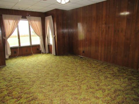2281 E 15th Rd, Ottawa, IL 61350 photo 8
