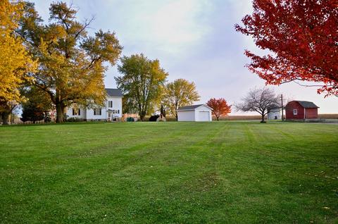 19559 E County Line Rd, Maple Park, IL 60151 photo 2