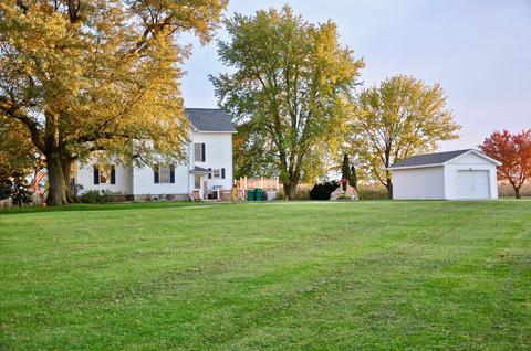 19559 E County Line Rd, Maple Park, IL 60151 photo 5