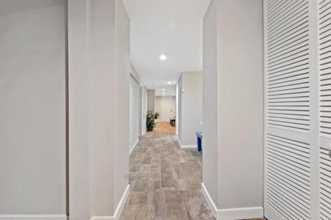 3028 N Gresham Ave, Chicago, IL 60618 photo 19