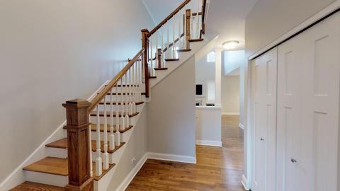 402 E Tall Oaks Ln, Itasca, IL 60143 photo 3