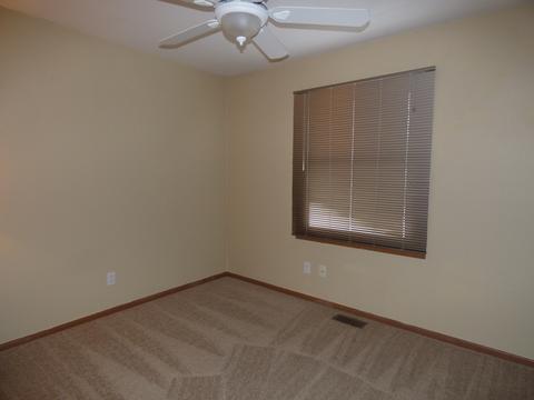 2620 E Baldwin Ln, Mchenry, IL 60050 photo 10