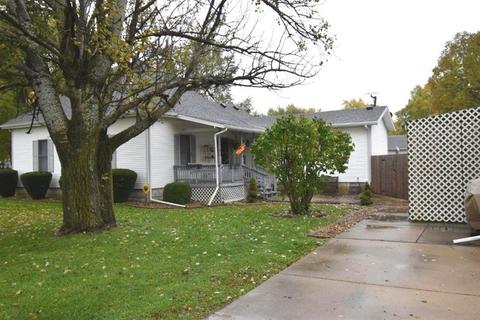 206 N 8th St, Cornell, IL 61319 photo 3