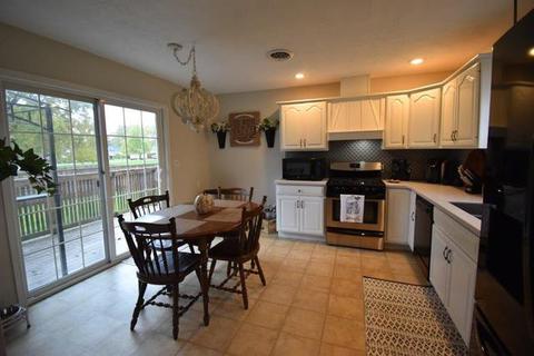 206 N 8th St, Cornell, IL 61319 photo 7