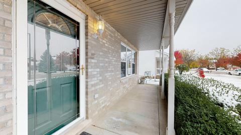 1514 Brookfield Dr, Plainfield, IL 60586 photo 2