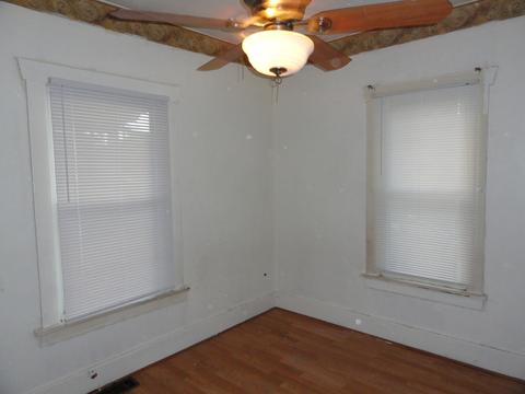 1524 E Sheridan St, Kankakee, IL 60901 photo 3