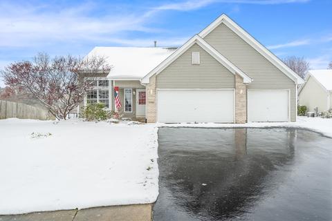 756 Fieldcrest Dr, Byron, IL 61010 photo 1