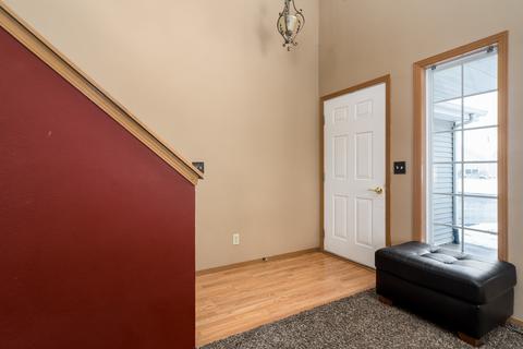 756 Fieldcrest Dr, Byron, IL 61010 photo 3