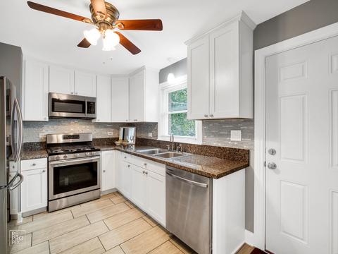205 Donald Ter, Glenview, IL 60025 photo 7