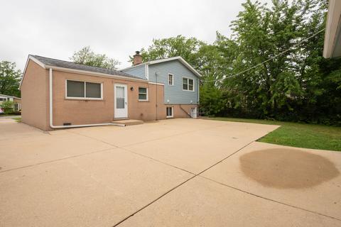 205 Donald Ter, Glenview, IL 60025 photo 21