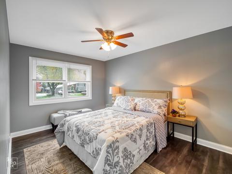 205 Donald Ter, Glenview, IL 60025 photo 13