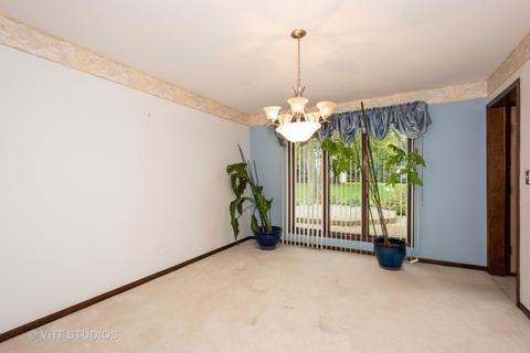 108 Jodi Ln, Bartlett, IL 60103 photo 9