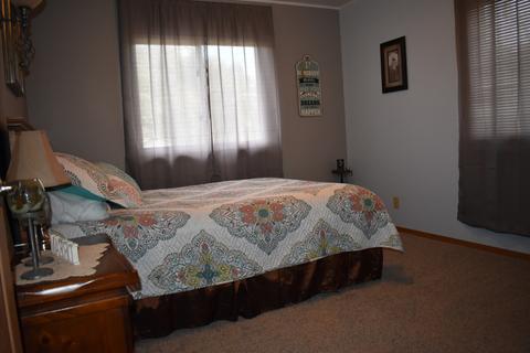 1015 Fairview Ave, Morris, IL 60450 photo 9