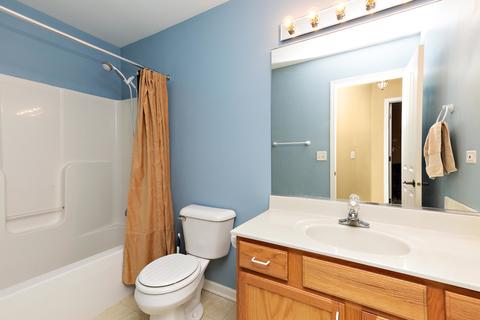 6004 Bluegrass Trl, Mchenry, IL 60050 photo 14