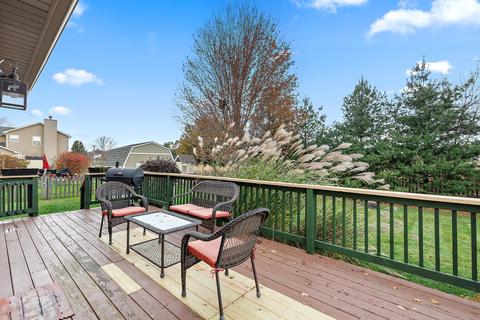 6004 Bluegrass Trl, Mchenry, IL 60050 photo 18