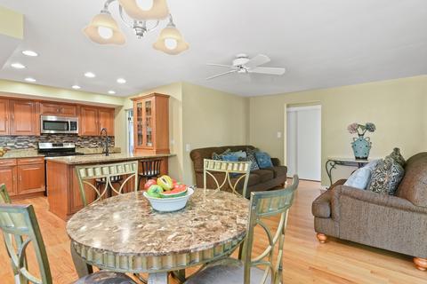 272 Addison Rd, Riverside, IL 60546 photo 7