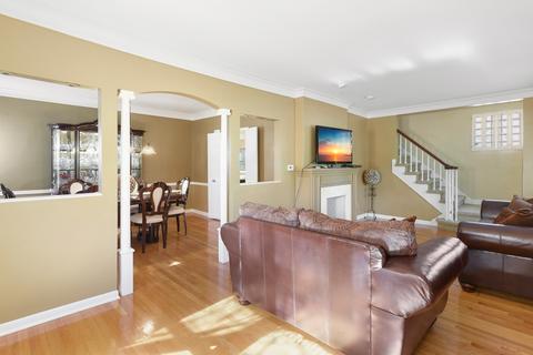 272 Addison Rd, Riverside, IL 60546 photo 3