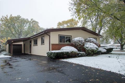 4025 Bluebird Ln, Rolling Meadows, IL 60008 photo 1