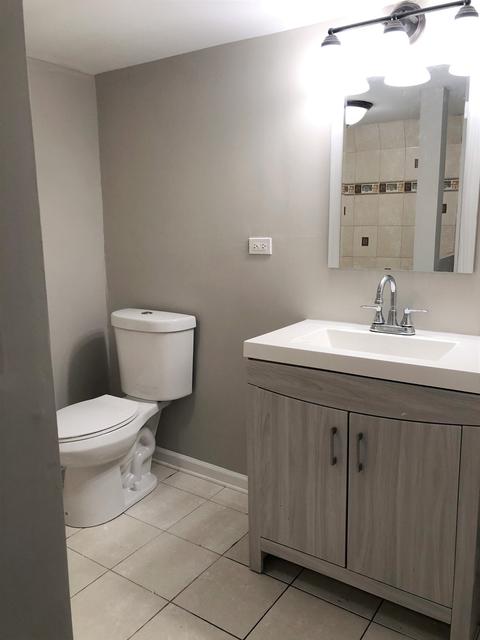 704 E 1st St, Lockport, IL 60441 photo 13
