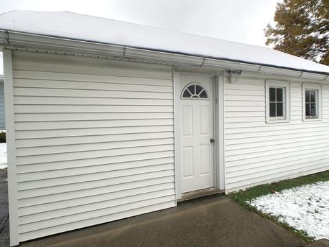 106 S Taylor St, Cherry, IL 61317 photo 4