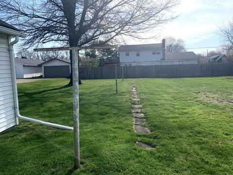 106 S Taylor St, Cherry, IL 61317 photo 23