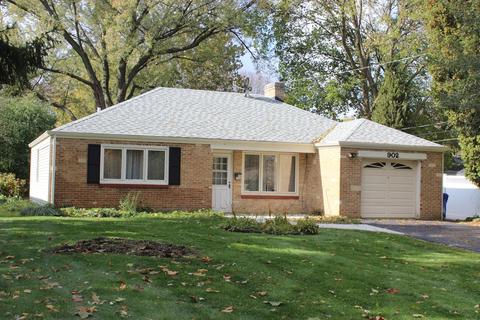 902 Aurora Way, Wheaton, IL 60189 photo 2