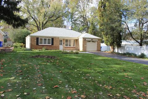 902 Aurora Way, Wheaton, IL 60189 photo 1