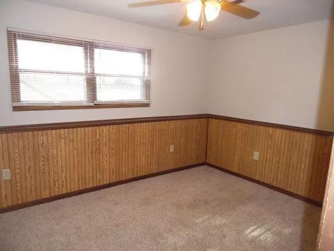 2303 Clearwater Ave, Bloomington, IL 61704 photo 25