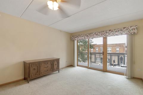 675 Pearson St #302, Des Plaines, IL 60016 photo 2