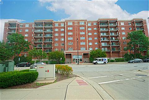 675 Pearson St #302, Des Plaines, IL 60016 photo 1