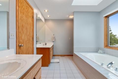 703 Silver Glen Rd, Mchenry, IL 60050 photo 14