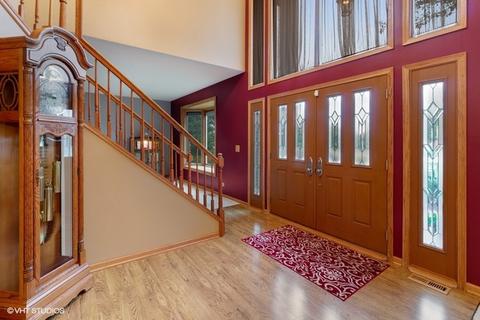 703 Silver Glen Rd, Mchenry, IL 60050 photo 3