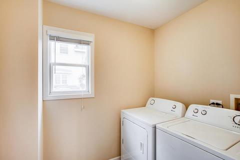 808 Stewart Ave, Elgin, IL 60120 photo 14