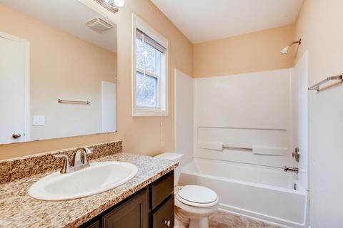 808 Stewart Ave, Elgin, IL 60120 photo 11