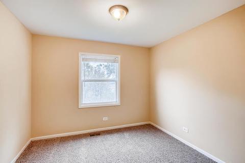 808 Stewart Ave, Elgin, IL 60120 photo 10