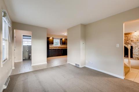 173 N Melrose Ave, Elgin, IL 60123 photo 4