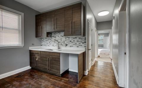 2614 E 76th St, Chicago, IL 60649 photo 8
