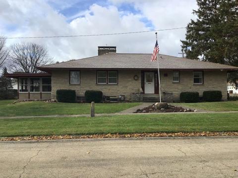 503 Paddock Ave, Ashton, IL 61006 photo 1