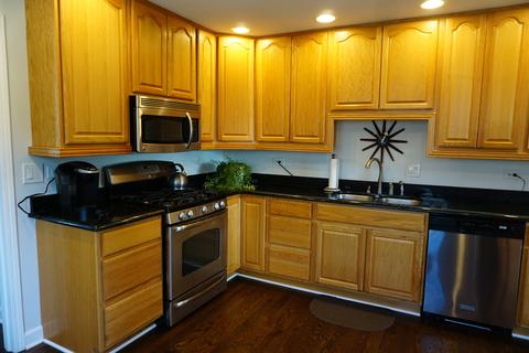 3700 Kingfisher Ln, Rolling Meadows, IL 60008 photo 5