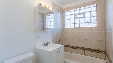 1031 E 93rd St, Chicago, IL 60619 photo 12